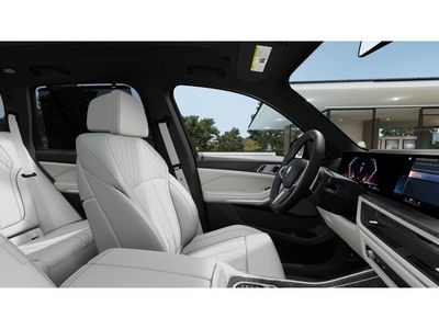 2026 BMW X5 M60i - Photo 9