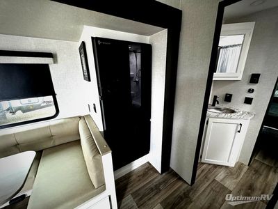 2026 Venture RV SportTrek - Photo 11