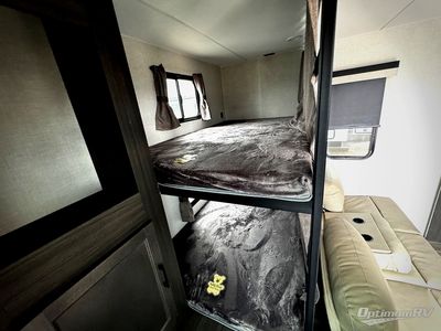 2026 Venture RV SportTrek - Photo 5