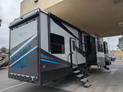 2025 Heartland Cyclone CY - Photo 16