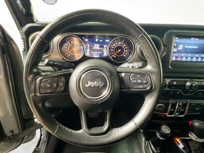 2021 Jeep Wrangler — photo 15 view