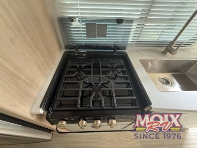 2024 Winnebago Industries Towables Micro Minnie - Photo 15