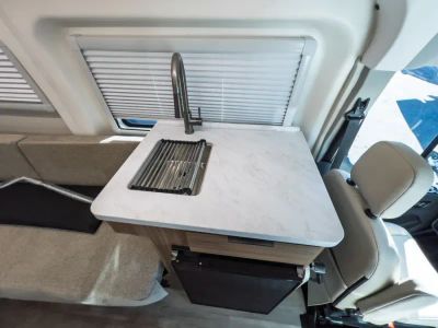 2027 Thor Motor Coach TALAVERA — photo 8 view
