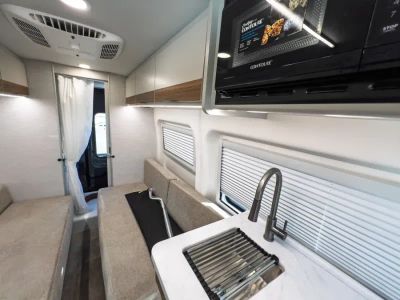 2027 Thor Motor Coach TALAVERA — photo 7 view