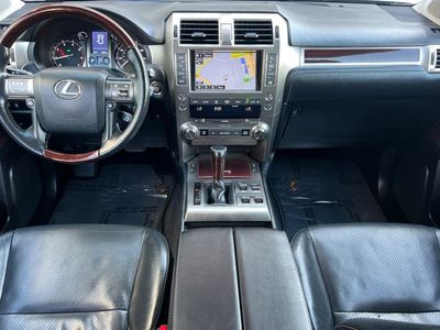 2015 Lexus GX 460 - Photo 3