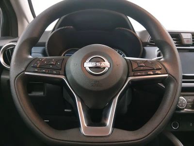 2025 Nissan Versa - Photo 12