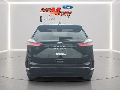 2023 Ford Edge — detail view