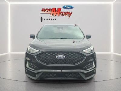 2023 Ford Edge — side profile view