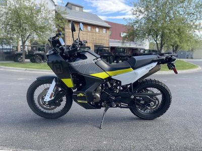 2023 Husqvarna Norden 901 - Photo 4