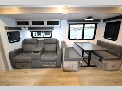 2020 Coachmen Catalina SBX - Photo 8