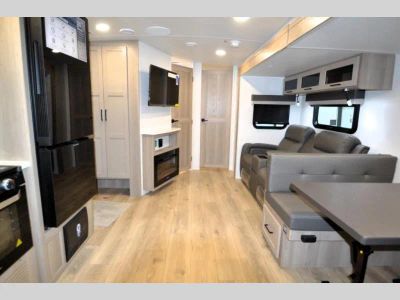 2020 Coachmen Catalina SBX - Photo 6