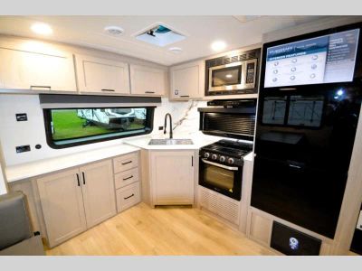 2020 Coachmen Catalina SBX - Photo 9