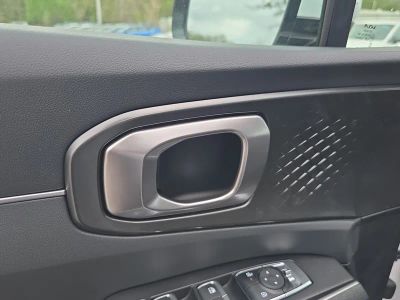 2026 Kia Sorento — photo 18 view