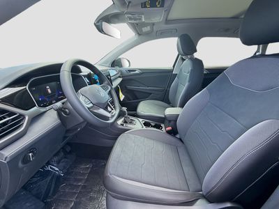 2026 Volkswagen Taos - Photo 16