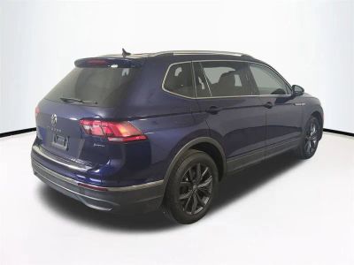 2022 Volkswagen Tiguan — detail view