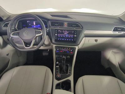 2022 Volkswagen Tiguan — photo 18 view