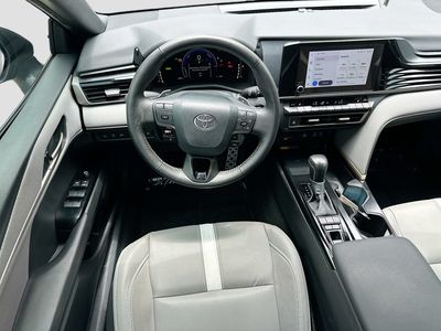 2025 Toyota Camry - Photo 21