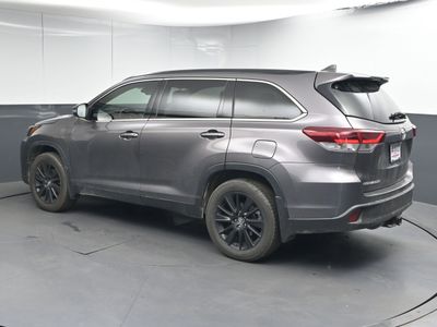 2026 2019 Toyota Highlander SE V6 SUV - Photo 5