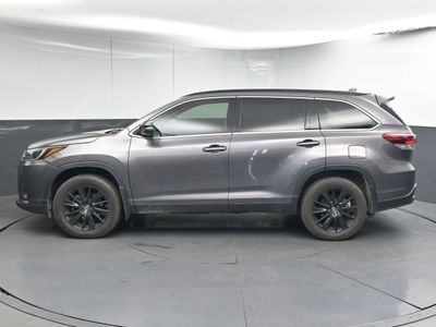 2026 2019 Toyota Highlander SE V6 SUV - Photo 4
