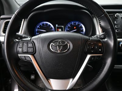 2026 2019 Toyota Highlander SE V6 SUV - Photo 10