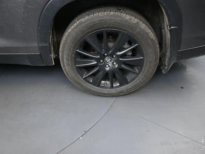 2026 2019 Toyota Highlander SE V6 SUV - Photo 20