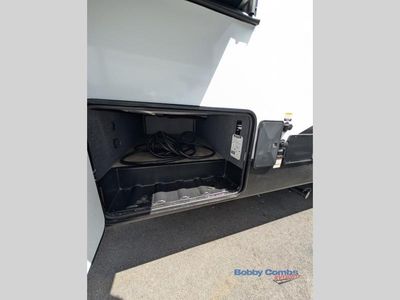 2026 Coachmen RV Chaparral Lite - Photo 6