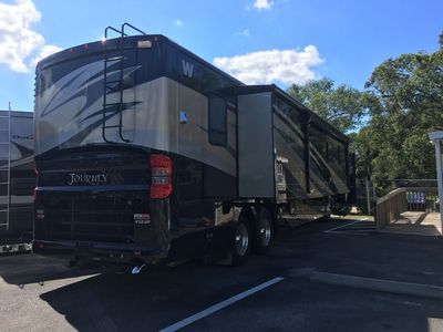2013 Winnebago Journey - Photo 24