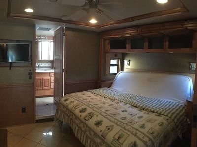 2013 Winnebago Journey - Photo 13