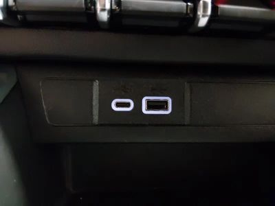 2025 Chevrolet Colorado - Photo 19