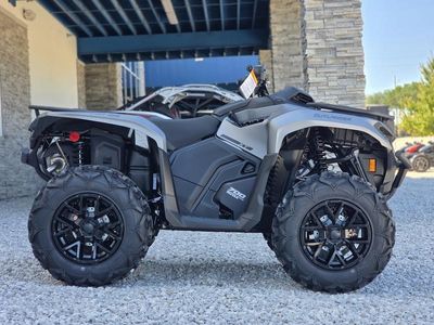 2026 Can-Am Outlander XT 700 - Photo 2
