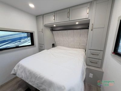 2026 Brinkley Model Z — photo 23 view