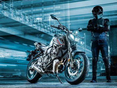 2022 Yamaha MT-07 - Photo 7