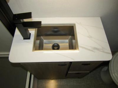 2026 Grand Design LINEAGE SERIES F - Photo 17