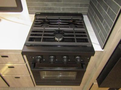 2026 Grand Design LINEAGE SERIES F - Photo 13