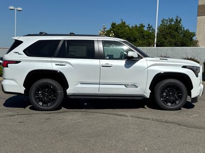 2026 Toyota Sequoia - Photo 8