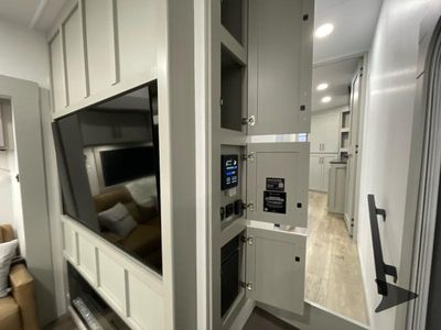 2026 Brinkley Model Z - Photo 44