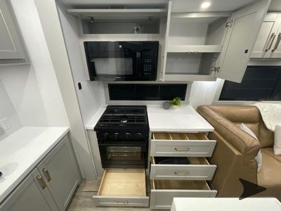 2026 Brinkley Model Z - Photo 31