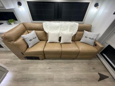 2026 Brinkley Model Z - Photo 27