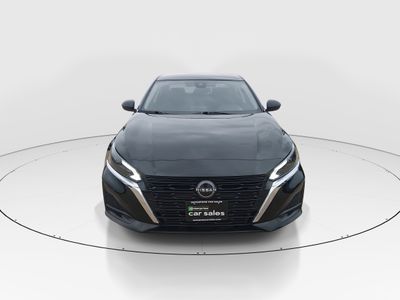 2025 Nissan Altima — side profile view
