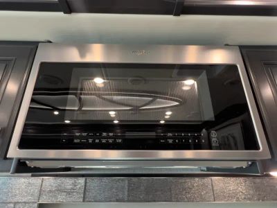 2024 Fleetwood DISCOVERY — photo 11 view