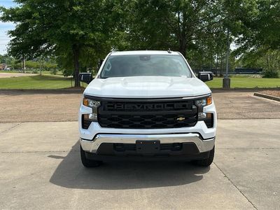 2024 Chevrolet Silverado 1500 - Photo 2