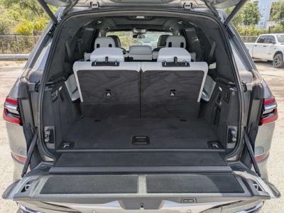 2023 BMW X7 — photo 12 view