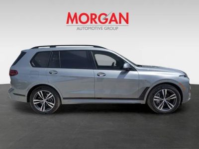 2023 BMW X7 — side profile view
