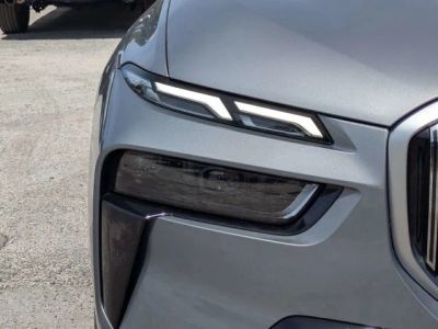 2023 BMW X7 — photo 9 view