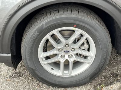 2026 Ford Explorer — photo 11 view