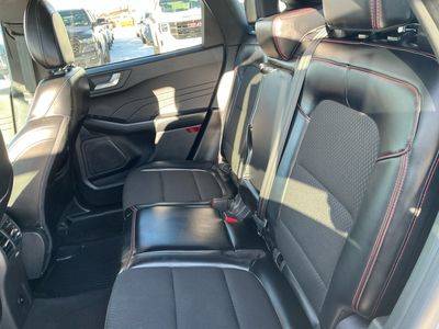 2025 Ford Escape — photo 13 view