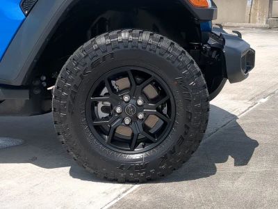 2026 Jeep Wrangler — photo 11 view
