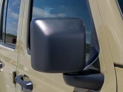 2026 Jeep Wrangler — photo 12 view