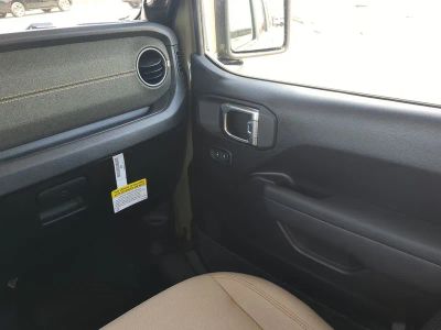 2026 Jeep Wrangler — photo 18 view