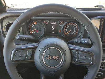 2026 Jeep Wrangler — photo 27 view